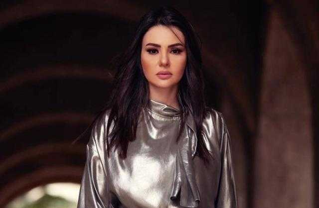 «صندوق الذكريات».. ظهور نادر لـ دينا فؤاد في طفولتها