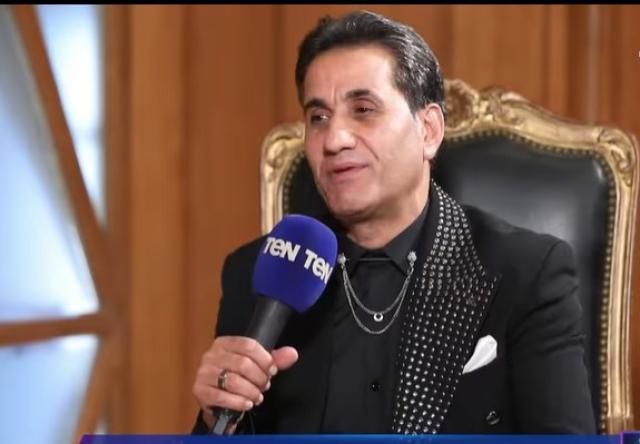 أحمد شيبة: «عملت أغاني رومانسية لكن بلف وبرجع للشعبي هو الأساس».. فيديو