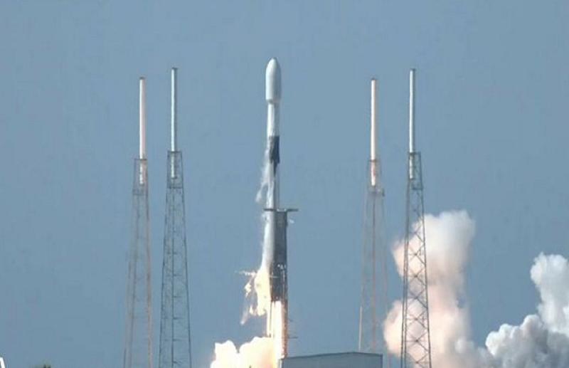 مدير مشروع القمر الصناعي 301 يكشف مزايا جديدة في استخداماته «فيديو»