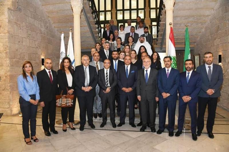 أثناء الملتقى