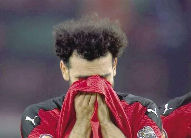 أول تعليق من محمد صلاح بعد خسارة مصر: «لاعيبة معندهمش قلب»