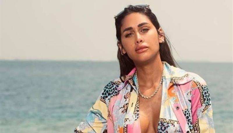 إنجي كيوان: «المثلية وصمة طاردتني منذ طفولتي»