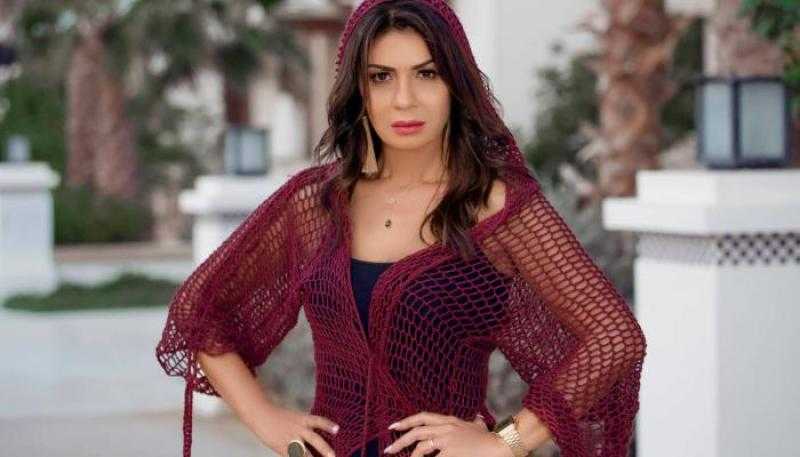 الفنانة نجلاء بدر تكشف تفاصيل رفض حجزها «سنجل» في فندق