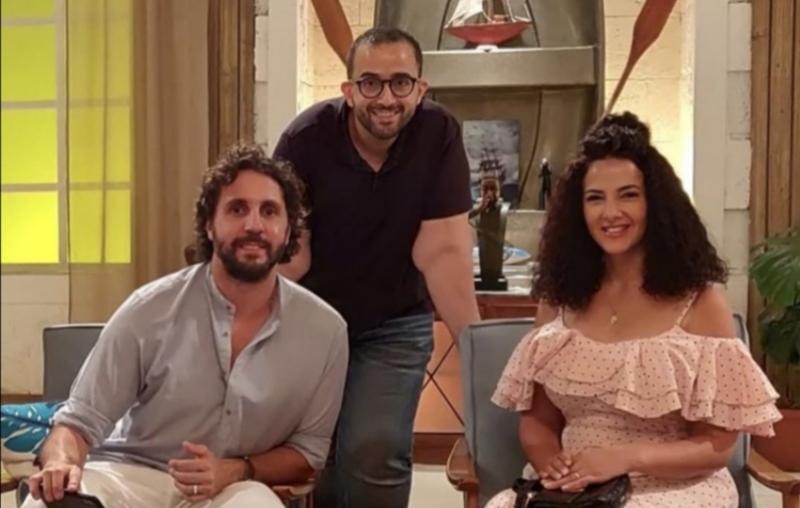 كواليس تسليم أهالي 