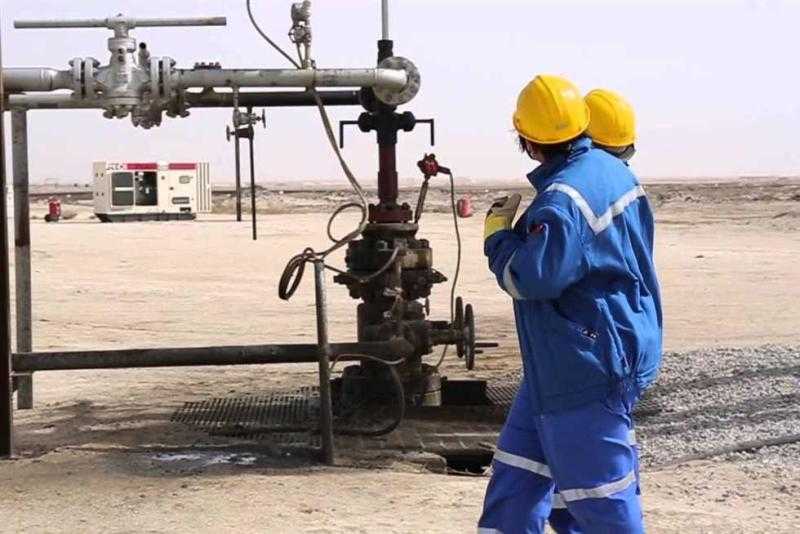 براءة 26 شخصًا من سرقة خط بترول في الشروق