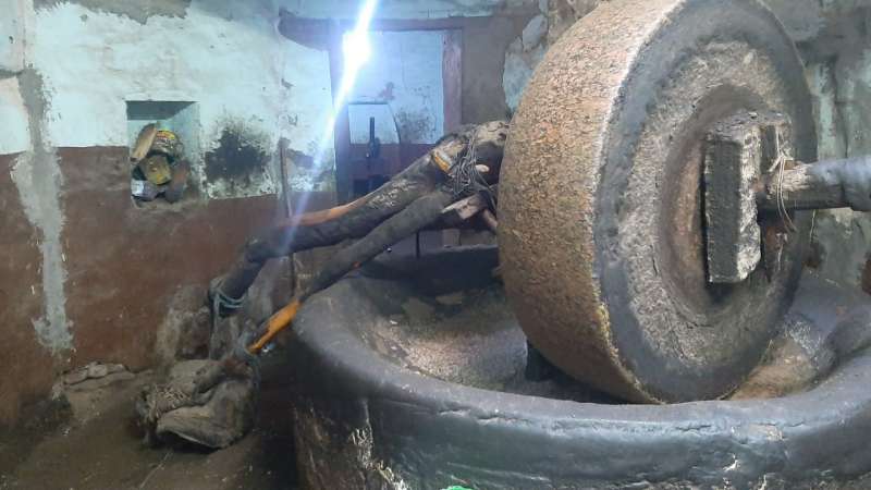 معصرة تخطت ال 200 عاما
