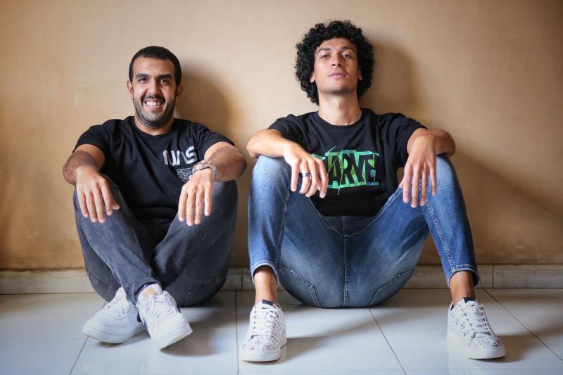 مؤلفان «البيت بيتي»: نجاح المسلسل يضعنا في منافسة مع أنفسنا| خاص
