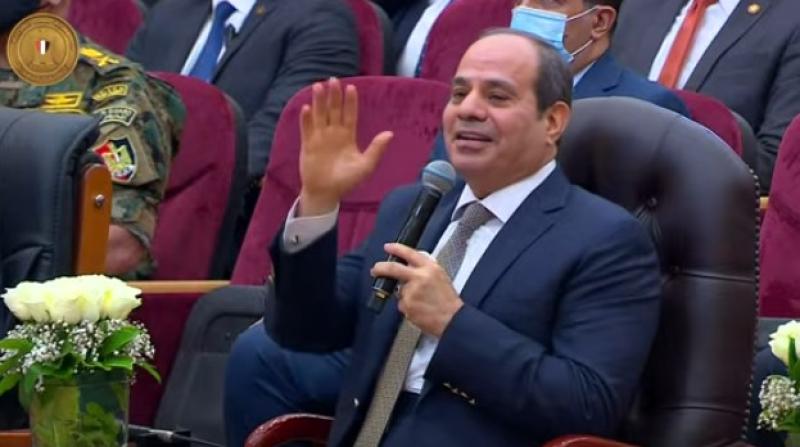 السيسي: أنا بنام و بحلم بالتريليون دولار «فيديو»