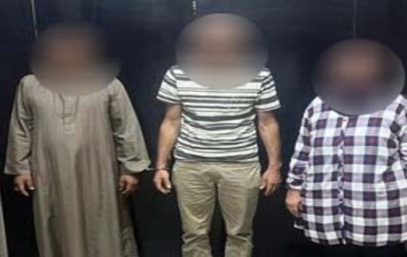 المتهمين