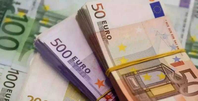 أسعار اليورو اليوم الثلاثاء 14 يونيو 2022.. تراجع لليوم الثالث على التوالي