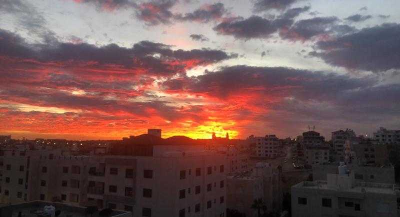 «انتشار الشياطين».. لماذا حذر النبي من خروج الأطفال وقت الغروب؟