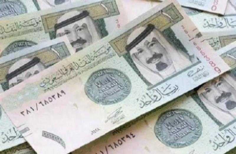 الريال السعودي يتخطى الـ5 جنيهات.. أسعار العملات العربية اليوم