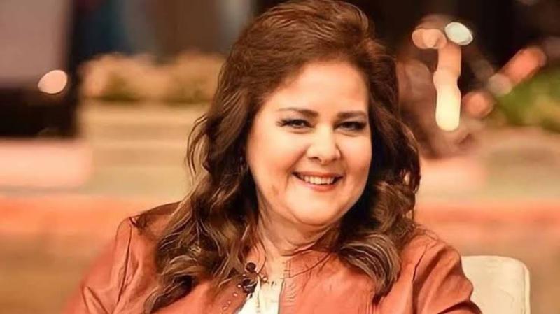 ظهور خاص للرحلة دلال عبد العزيز في «تسليم أهالي»| التفاصيل