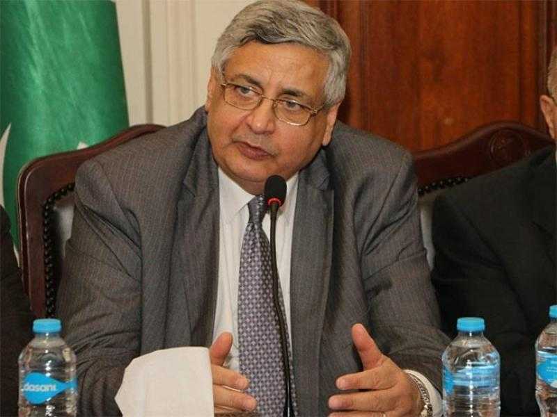 «ترقب وحذر».. مستشار الرئيس يكشف تطورات جديدة عن كورونا