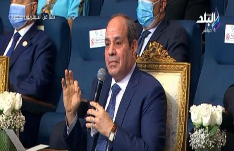 الرئيس : «بقول يارب لو أعطتني ما هسيب دولة إلا وهساعدها»