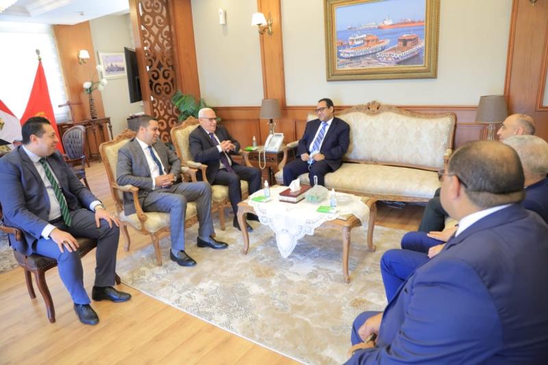 «التنظيم والإدارة» يعلن بدء الربط الإليكتروني مع محافظة بورسعيد وإلغاء التراسل الورقي