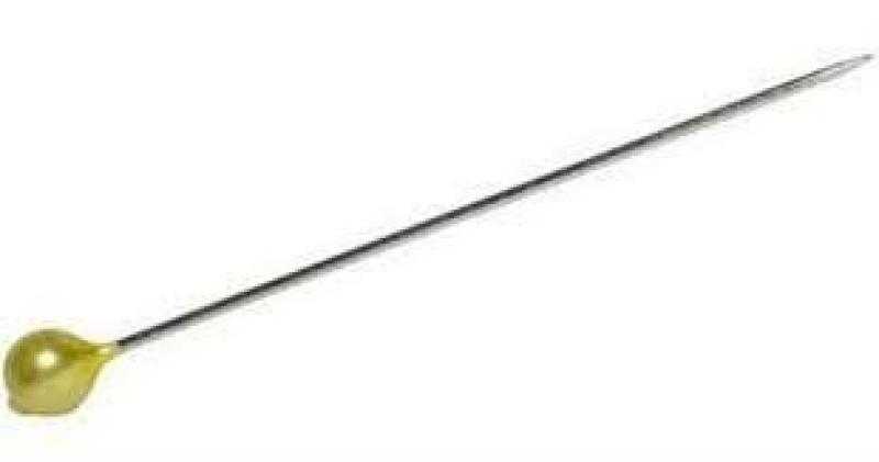 أستاذ تخدير ينهي أزمة «شكة دبوس» بمفاجأة - فيديو