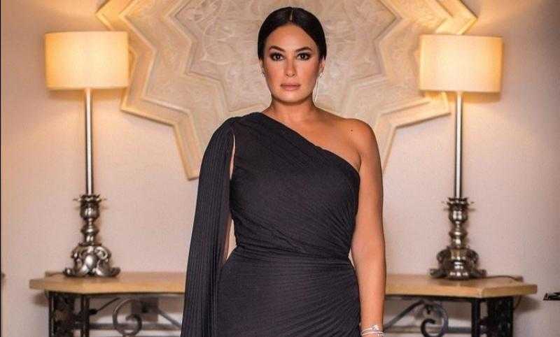 هند صبري تنشر لجمهورها البوستر الرسمي لـ «كيرة والجن» - فيديو