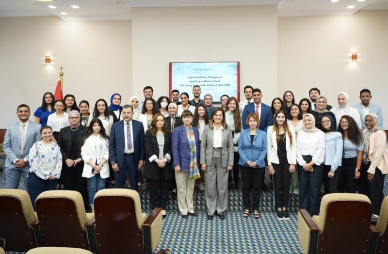 وزيرة التخطيط 