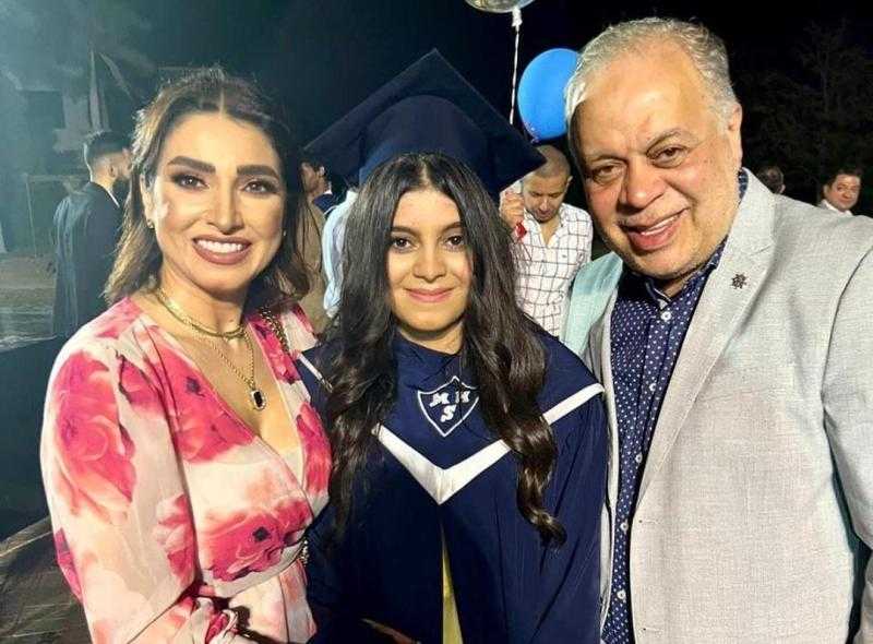 روجينا تحتفل بتخرج ابنتها