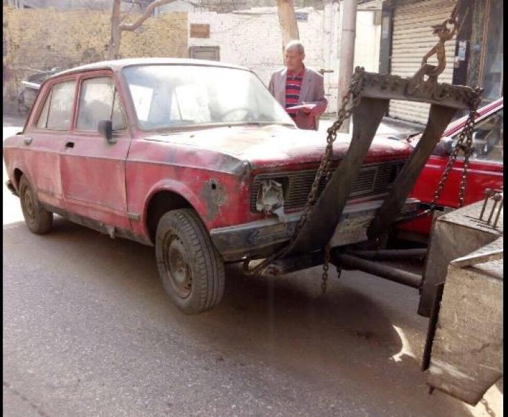 رفع 274 سيارة ودراجة نارية متهالكة من الشوارع