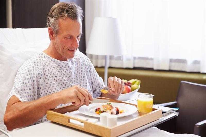 انسوا المحمر.. نصائح مهمة لمرضى «المرارة» - فيديو