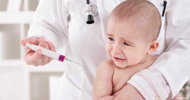 «الصحة» توضح حقيقة تطعيم الأطفال الرُضع بلقاحات كورونا