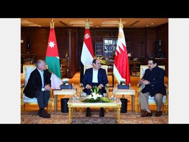 شاهد.. الرئيس يعقد قمة ثلاثية مع ملك البحرين والعاهل الأردني