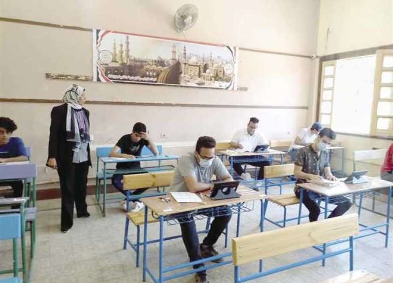 طلاب الثانوية