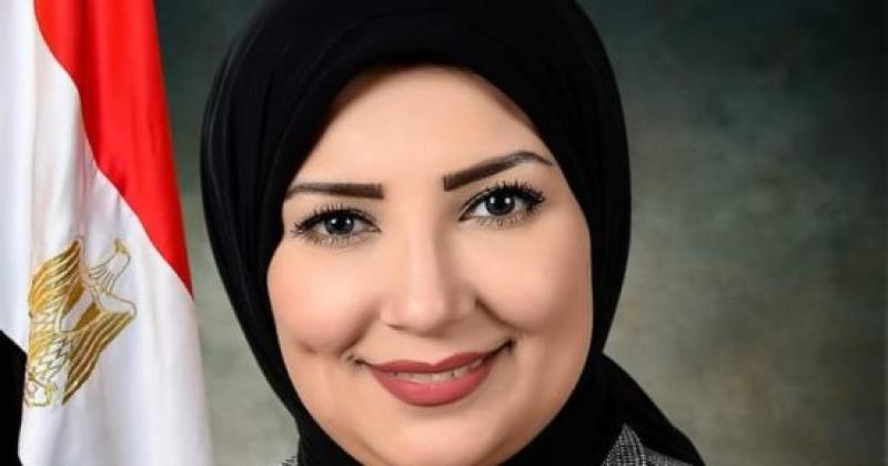 النائبة رشا أبو شقرة عضو تنسيقية شباب الأحزاب والسياسيين