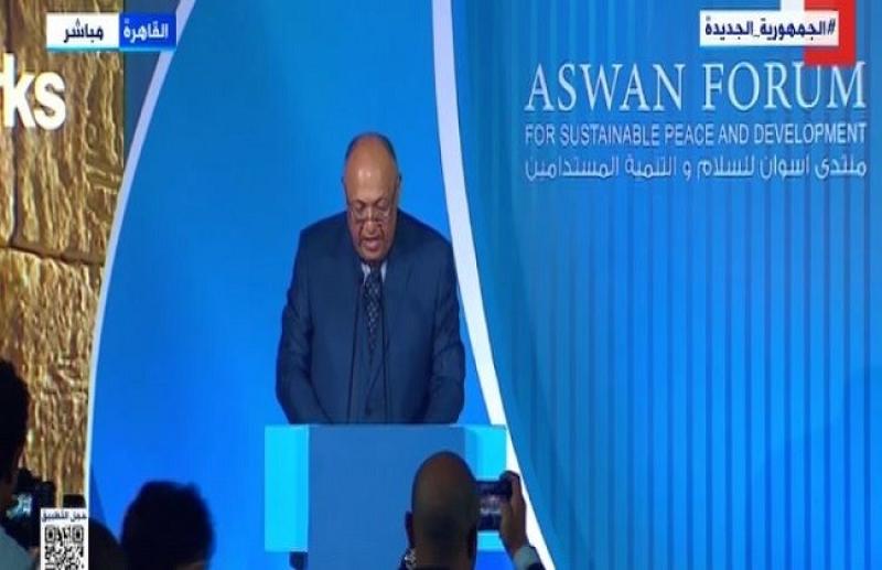 شكري يوضح سبب اختيار عنوان النسخة الثالثة من منتدى أسوان للتنمية والسلام - «فيديو»
