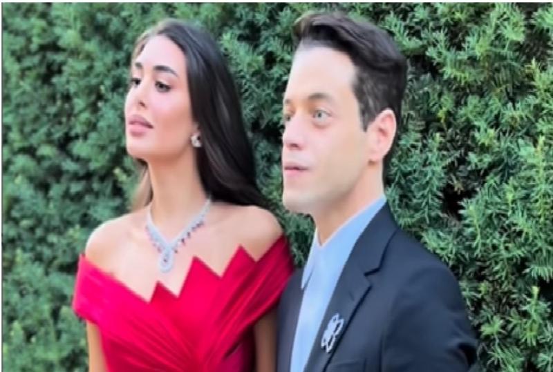 من هو رامي مالك الذي ظهر مع ياسمين صبري بالصور والفيديو؟
