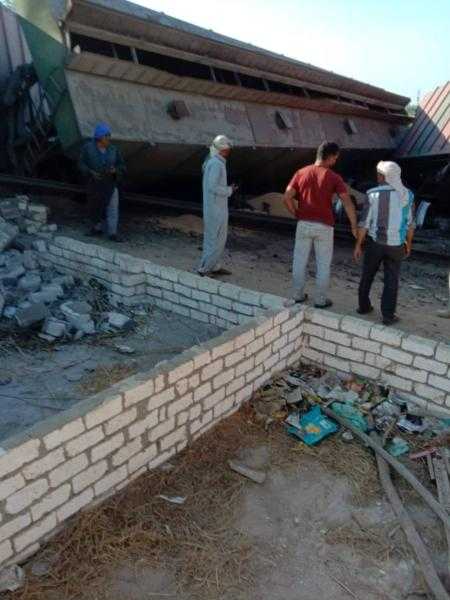 تعتذر عن وفاة سيدة.. السكة الحديد تصدر بيانًا بشأن انقلاب قطار بضائع بالبحيرة