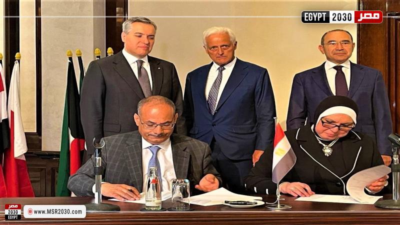 وزيرة التجارة والصناعة
