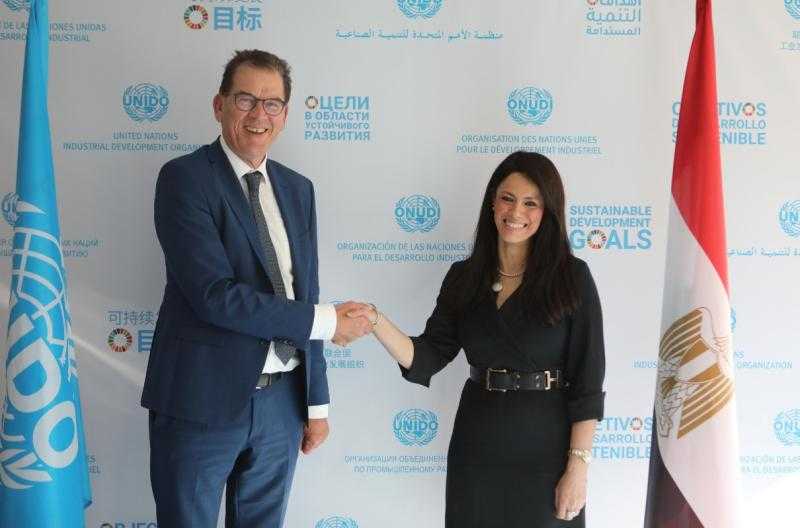 وزيرة التعاون الدولي تلتقي مدير عام منظمة الأمم المتحدة للتنمية الصناعية UNIDO
