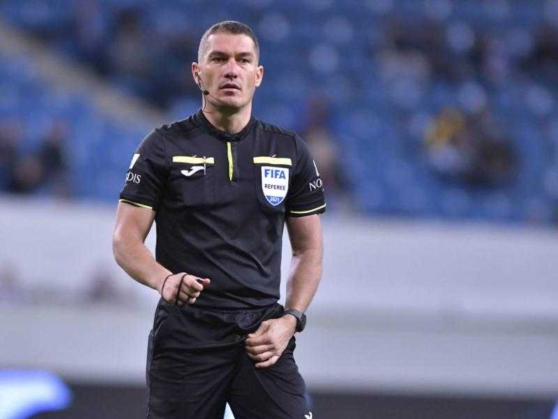 مفاجآت في مسيرة حكم مباراة الأهلي وبيراميدز