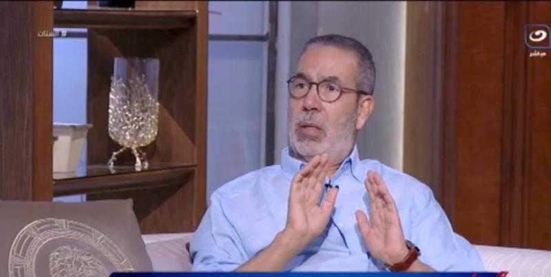 مدحت العدل: المجتمع اتعمله غسيل مخ والمرأة أصبحت «وعاء جنسي» - فيديو