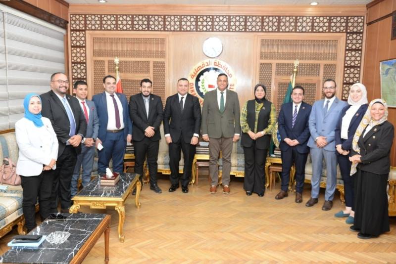 وفد التنسيقية يواصل جوالات إحياء قصور الثقافة 