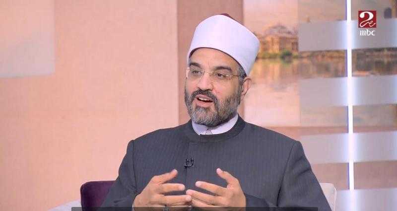 أمين الفتوى: «بداية الخيبة إني أقول الحشيش للمزاج فقط»