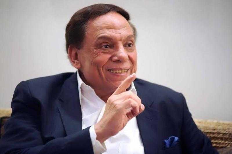 مخرج «أرابيسك» يكشف سر رفض عادل إمام المشاركة فيه