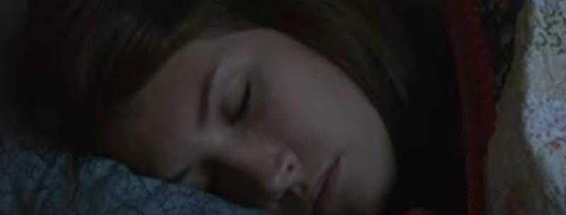 شاهد .. النوم بالغرف المضيئة يصيب الإنسان بأمراض القلب