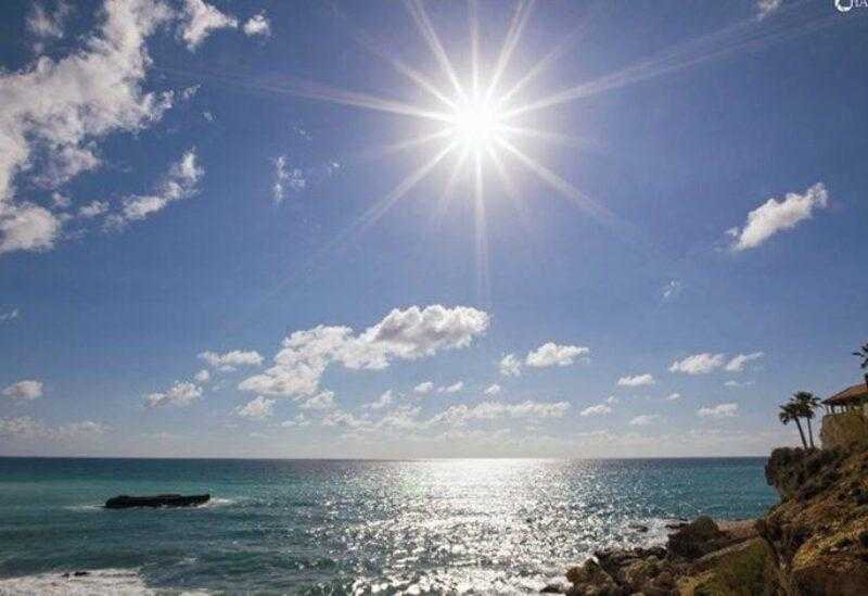 «الأرصاد» تُطمئن المواطنين بشأن طقس السبت «فيديو»