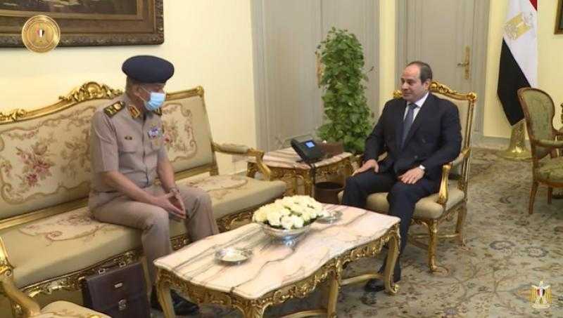 الرئيس السيسي يستقبل وزير الدفاع والإنتاج الحربي - فيديو