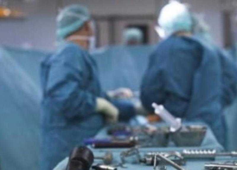 إهمال طبي يتسبب في إصابة طفل بالعجز في ذراعه بمصر القديمة