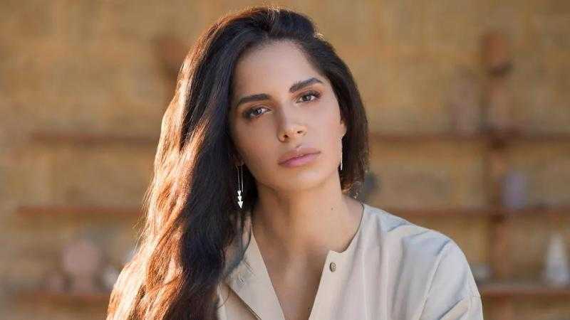 «خايفه تطلع».. أسرة آمال ماهر تكشف سبب اختفائها