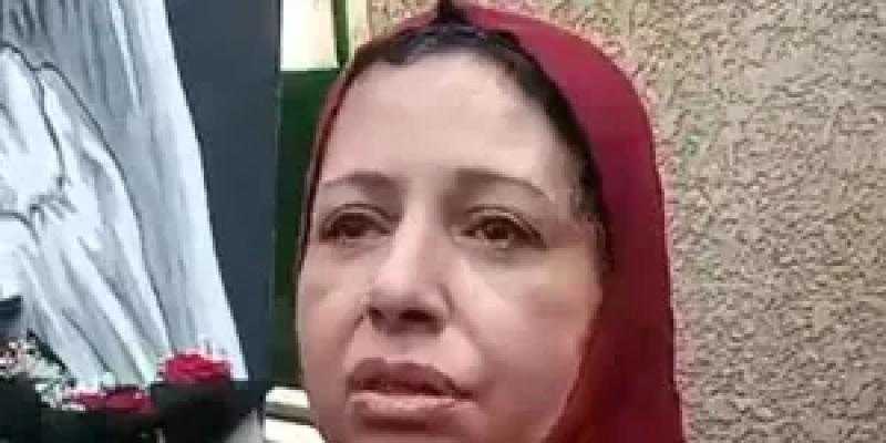 محاكمة قاتل نيرة أشرف.. انهيار والدة نيرة في قاعة  المحكمة: يا حرقة قلبي عليكي يا بنتي