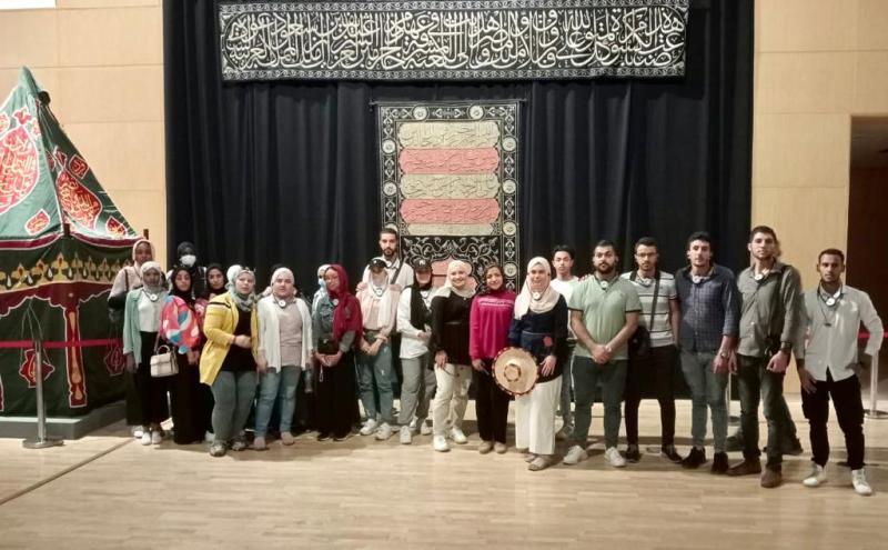أثناء زيارة المتحف القومي للحضارة 