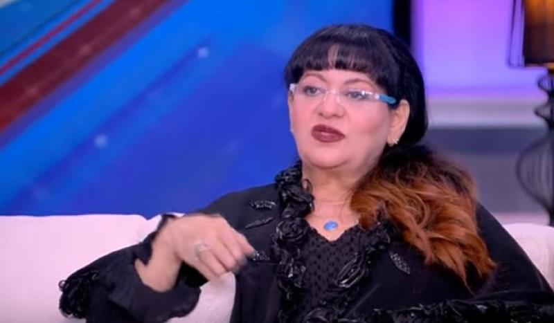 مفاجأة صادمة وراء خلع فريدة سيف النصر للحجاب.. فيديو