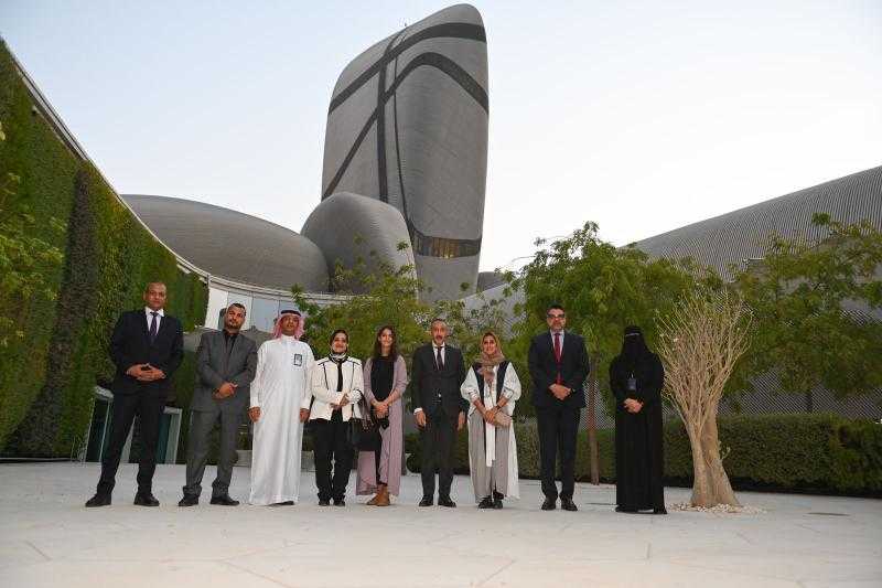 وفد رسمي من «السياحة والآثار» يزور معرض «شطر المسجد» بالسعودية