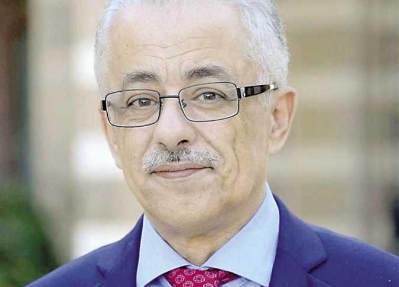 وزير التعليم يوجه توضيح جديد بشأن مسابقة الـ30 ألف معلم